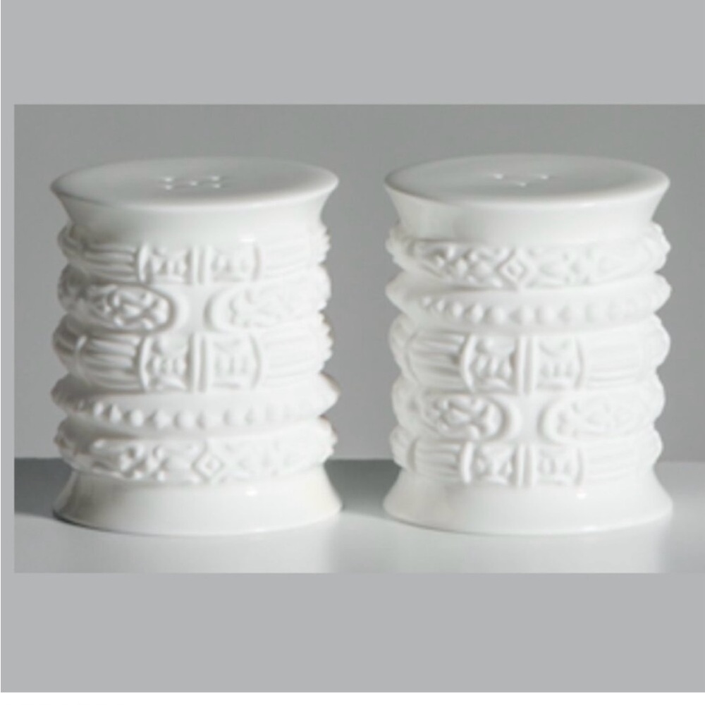 Katy Briscoe Elegant White Ceramic Salt and Pepper Shakers